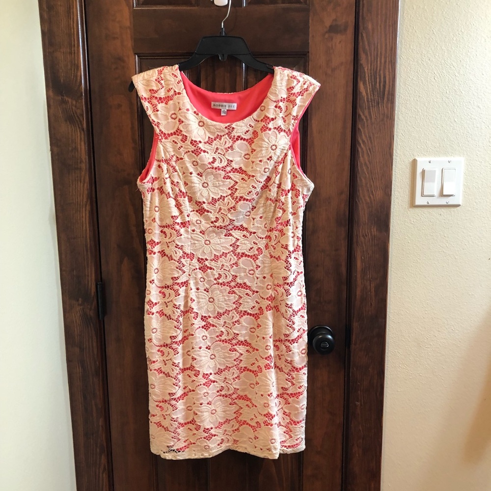 Women’s dress